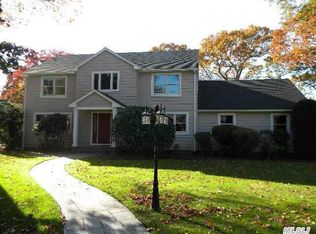 104 Shore Rd, Patchogue, NY 11772