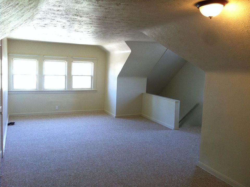 Living room looking north