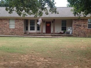 2801 W Booth Rd, Searcy, AR 72143