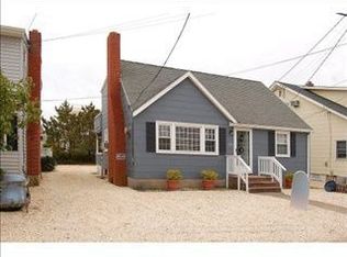 108 E 28th St, Brant Beach, NJ