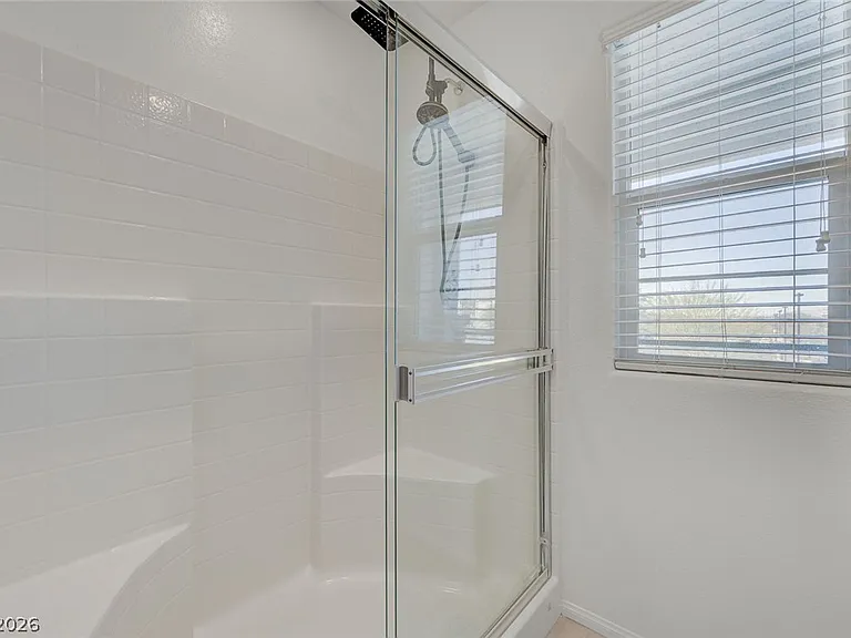 909 Kyanite Ln — Photo 33