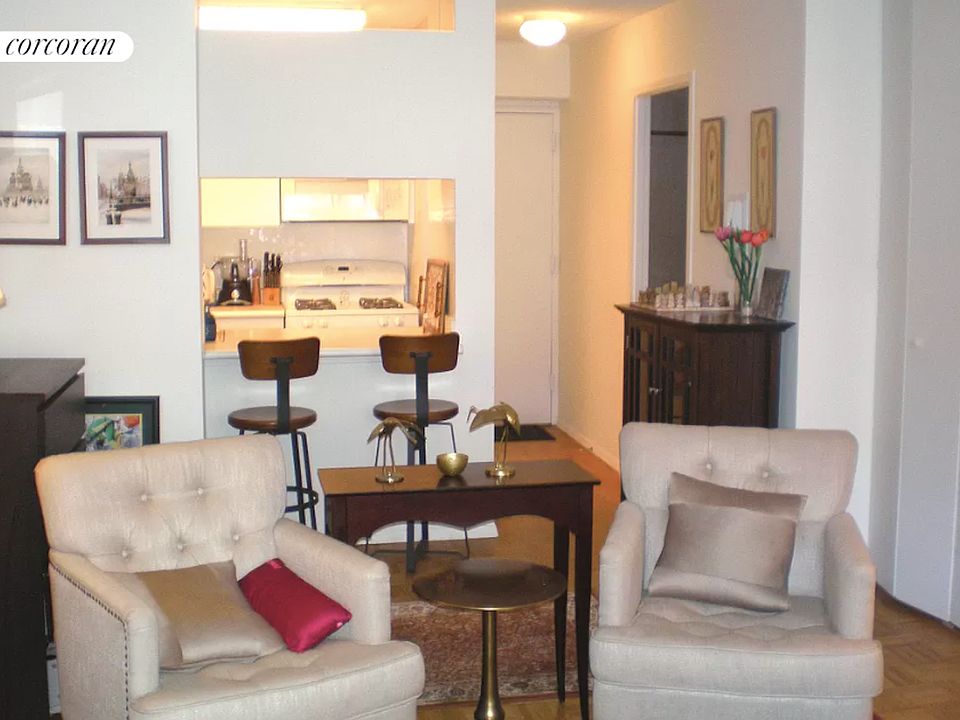 1st image of 250 E 40th St APT 16D