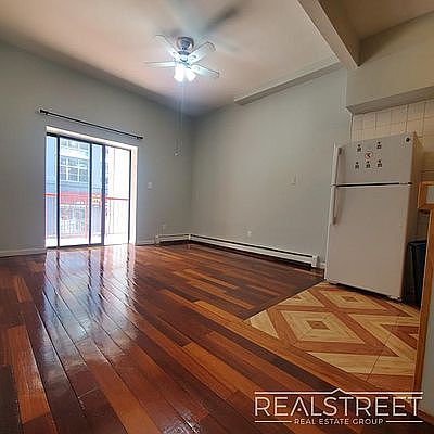 1st image of 39 Debevoise St #2