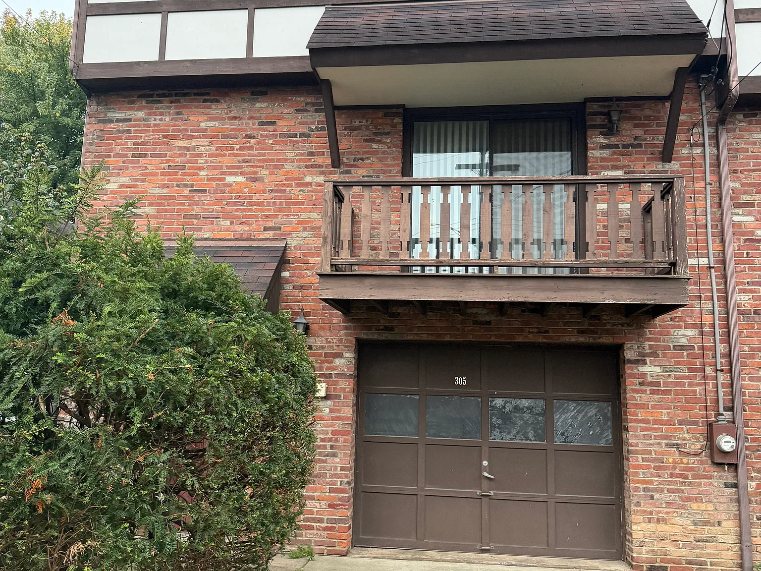 2 bed, 1.5 bath, 1500 sqft, $1,500 — Photo 3
