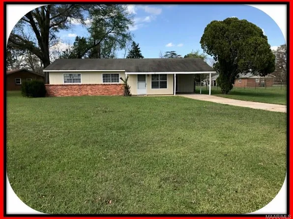 21 Old Newton Rd, Daleville, AL 36322