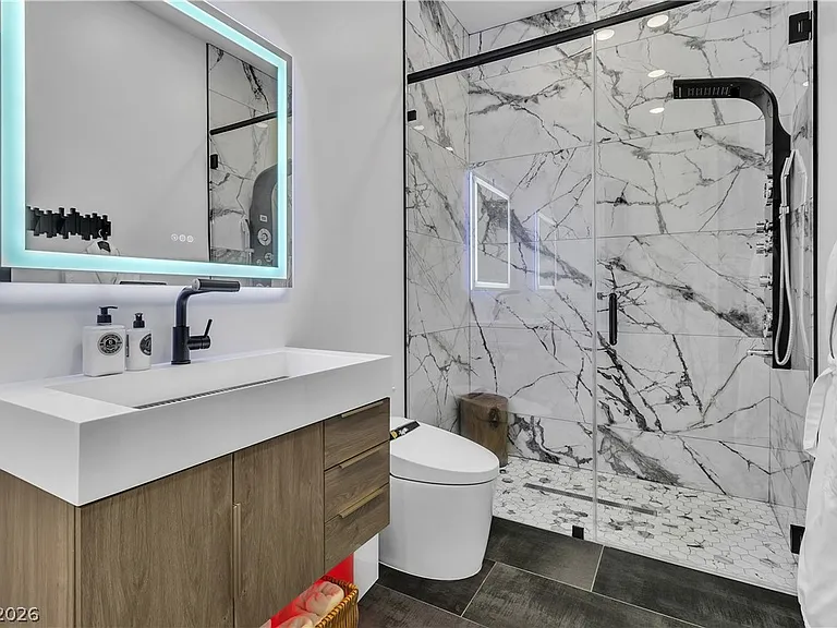 3266 S Spring Mountain Blvd — Photo 35