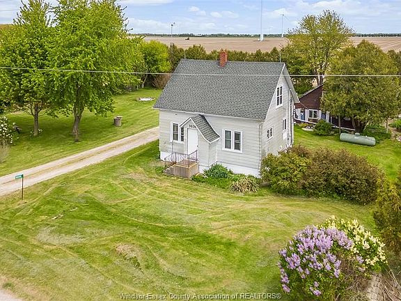 2nd image of 9656 Gracey Side Rd