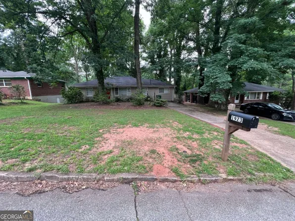 1923 Rosewood Rd, Decatur, GA 30032