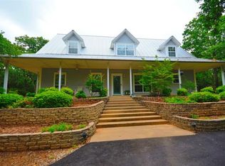 100 N Briaroaks Rd, Burleson, TX 76028