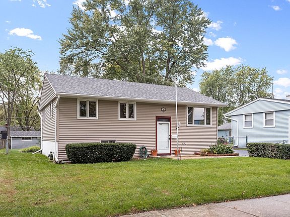 2nd image of 732 Tinley Dr