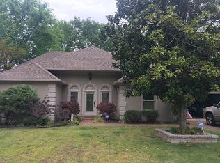 8918 Walnut Forest Cv, Cordova, TN 38018