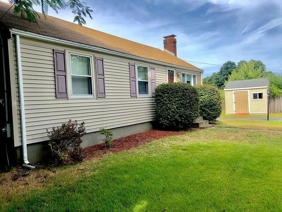 1st image of 19 Ellen Ave