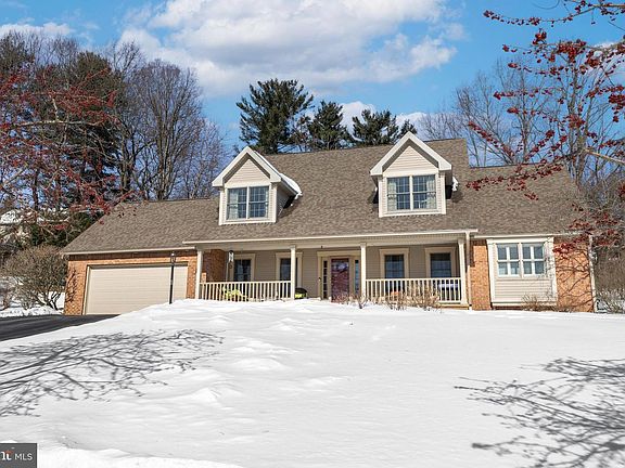 2nd image of 1312 Chestnut Ridge Dr