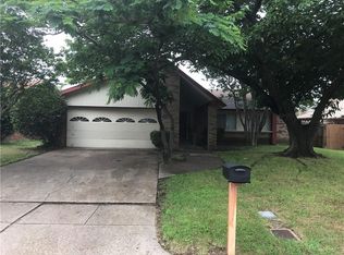 7028 Woodacre Rd, Fort Worth, TX 76133