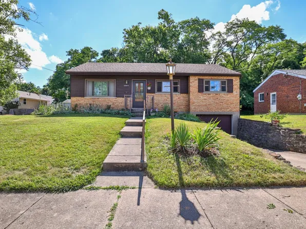 6884 Golfway Dr, Cincinnati, OH 45239