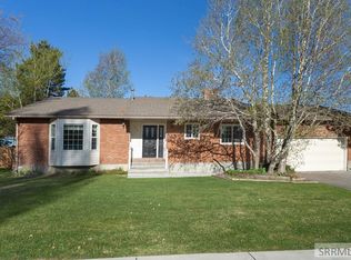 920 Westwood Dr, Rexburg, ID 83440