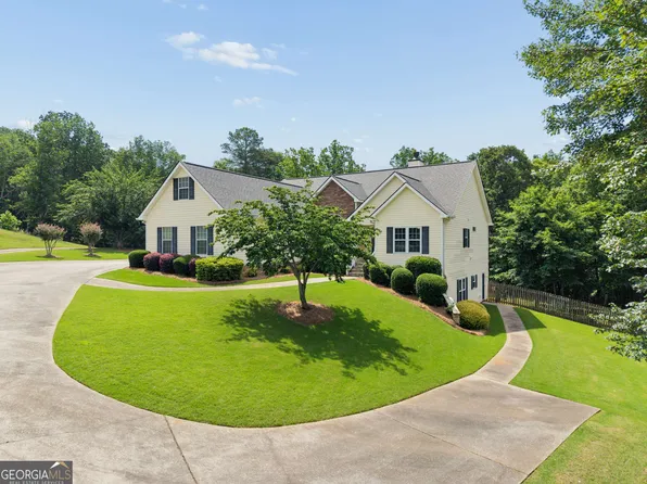 121 Chestnut Hill Dr, Canton, GA 30114