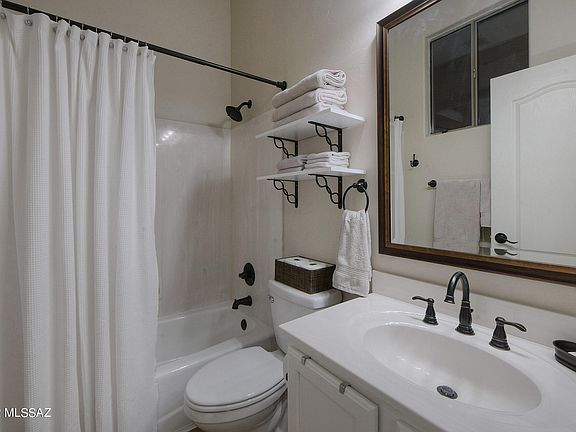 5th image of 11498 N Mountain Breeze Dr