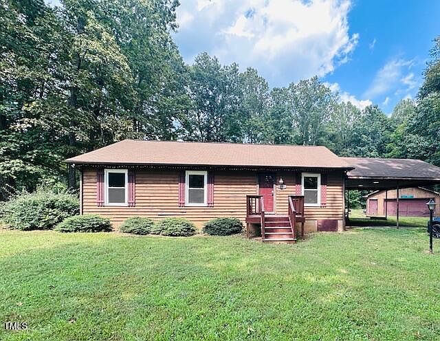 1st image of 1545 Dogwood Dr