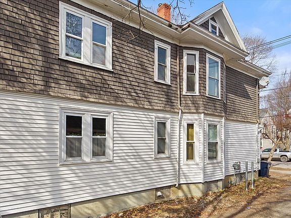 3rd image of 284 French Street