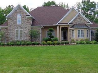 3298 Silver Ridge Ct, Hermitage, PA 16148