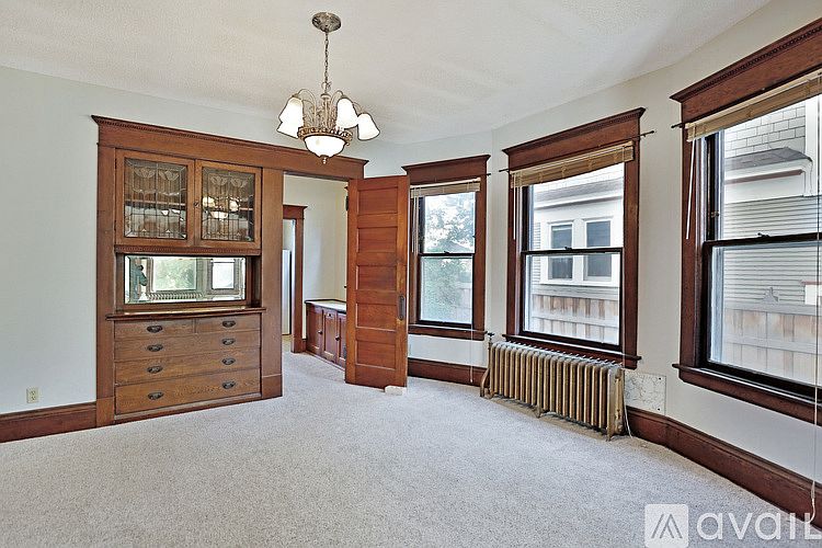 1st image of 1185 Lincoln Ave