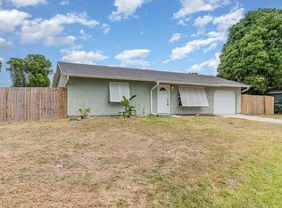 849 Hamm St NW, Palm Bay, FL 32907
