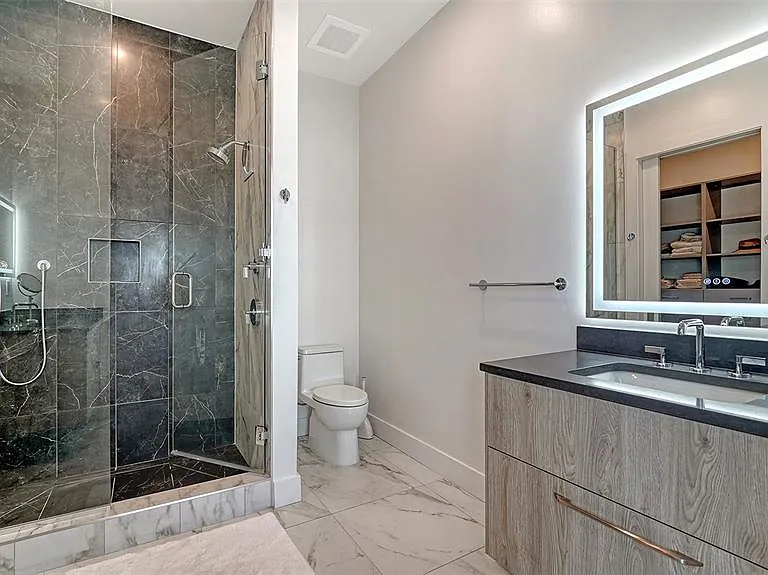 33 S Palm Ave #804 — Photo 28