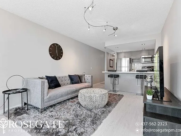 208 Queens Quay W #1908 — Photo 9