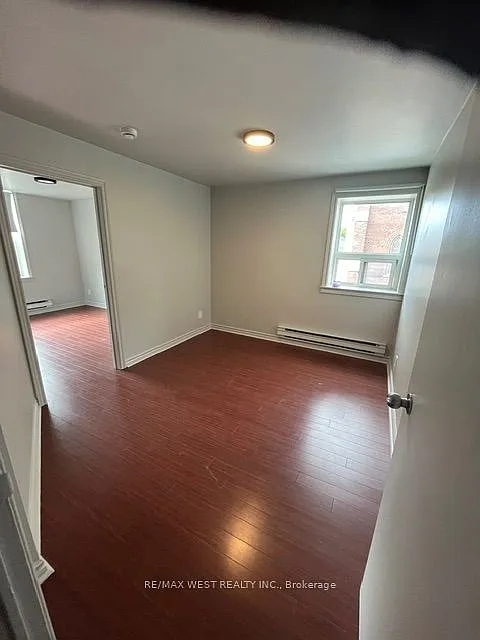 2 bed, $2,500 — Photo 4