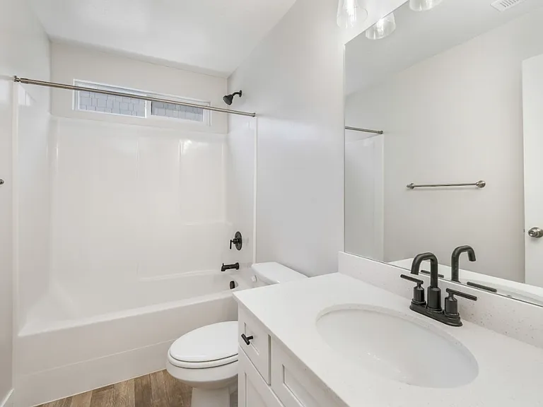 1767 N 3780 W — Photo 11
