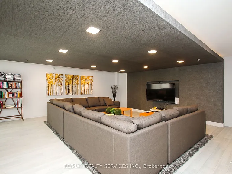 3170 Erin Mills Pkwy #133 — Photo 18