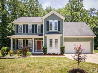 412 Maple Creek Ct, Apex, NC 27502