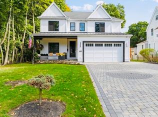 305 N Main St, Natick, MA 01760