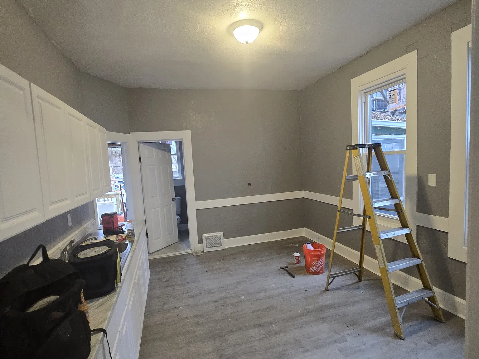 2 bed, 1200 sqft, $1,200 — Photo 2