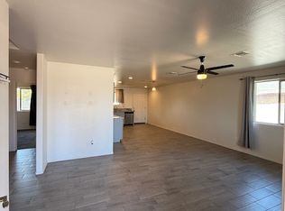 6512 N 59th Dr, Glendale, AZ 85301