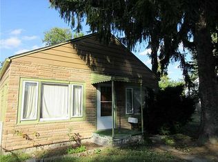 2042 Newport Ave, Toledo, OH 43613