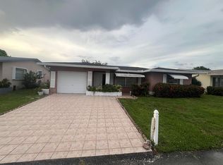 4941 NW 55th St, Tamarac, FL 33319