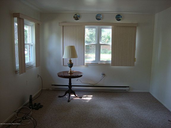 4th image of 168A Constitution Blvd