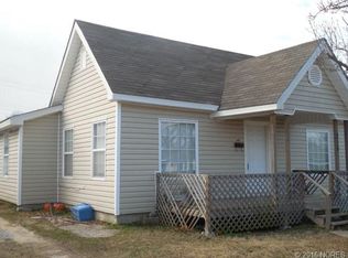 215 W 14th St, Ada, OK 74820