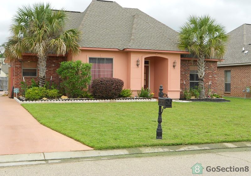 1st image of 10097 Angela Dr