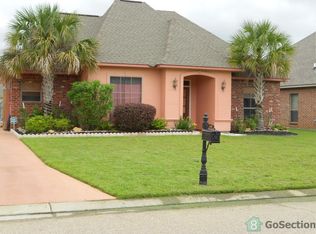 10097 Angela Dr, Denham Springs, LA 70706