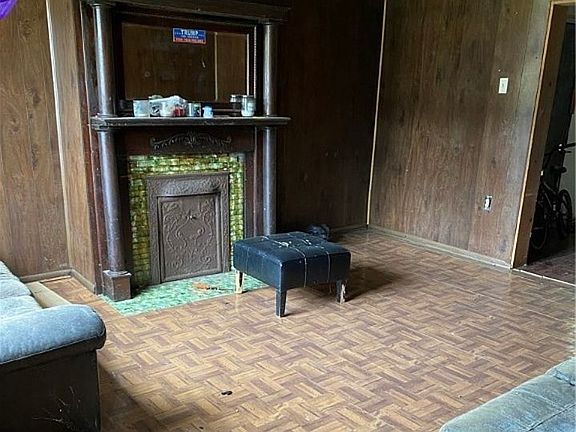 3rd image of 1113 2nd St