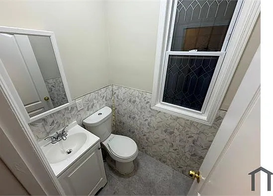 426 S 17th St #1 — Photo 4