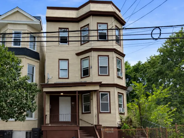 258 S 11th St Floor 1, Newark, NJ 07107