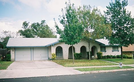 6017 Rue Sophie St.