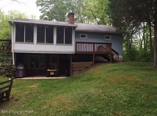 125 Jerome Ln, Stroudsburg, PA 18360