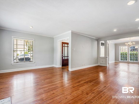 2nd image of 4303 The Cedars Ave