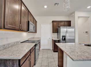 4764 Eucalyptus Dr, Hollywood, FL 33021