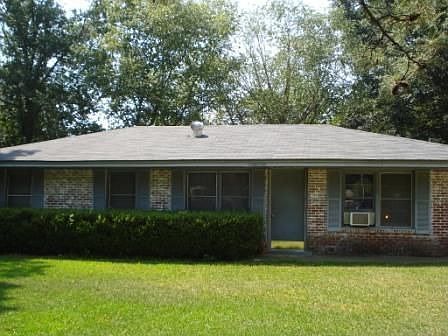 1st image of 10626 Crescent Dr